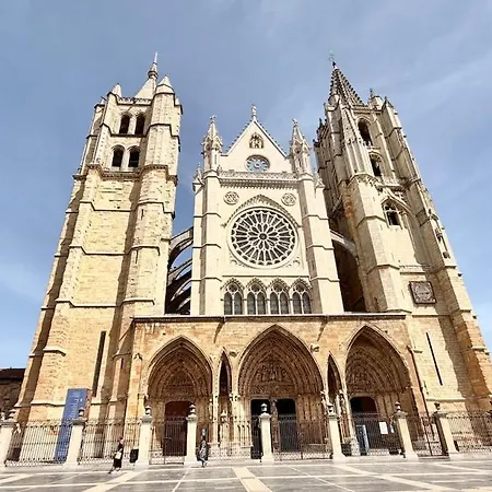 Habita Convento Apartman *